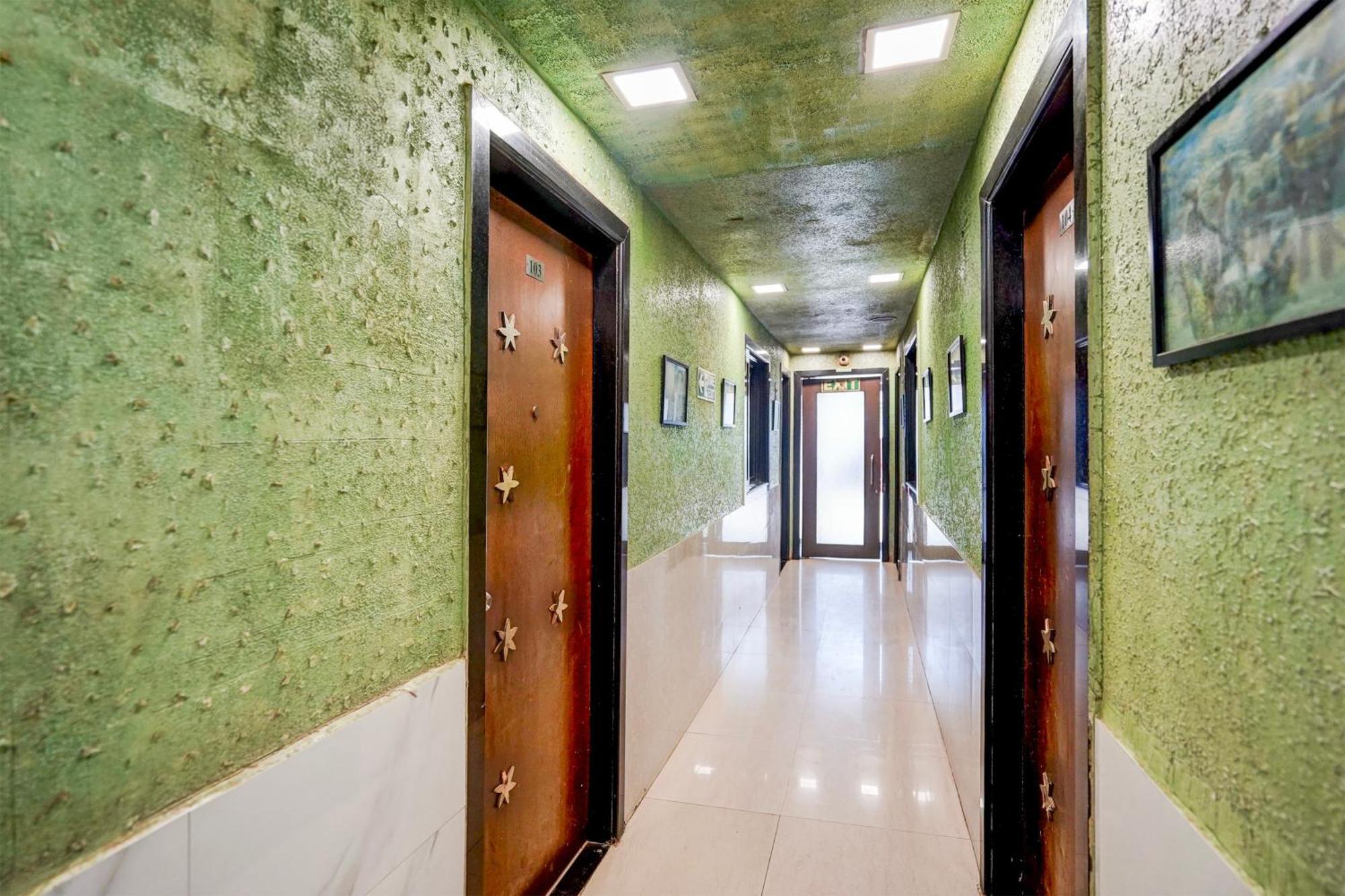Hotel O The Om Sai Residency Mumbai Eksteriør bilde