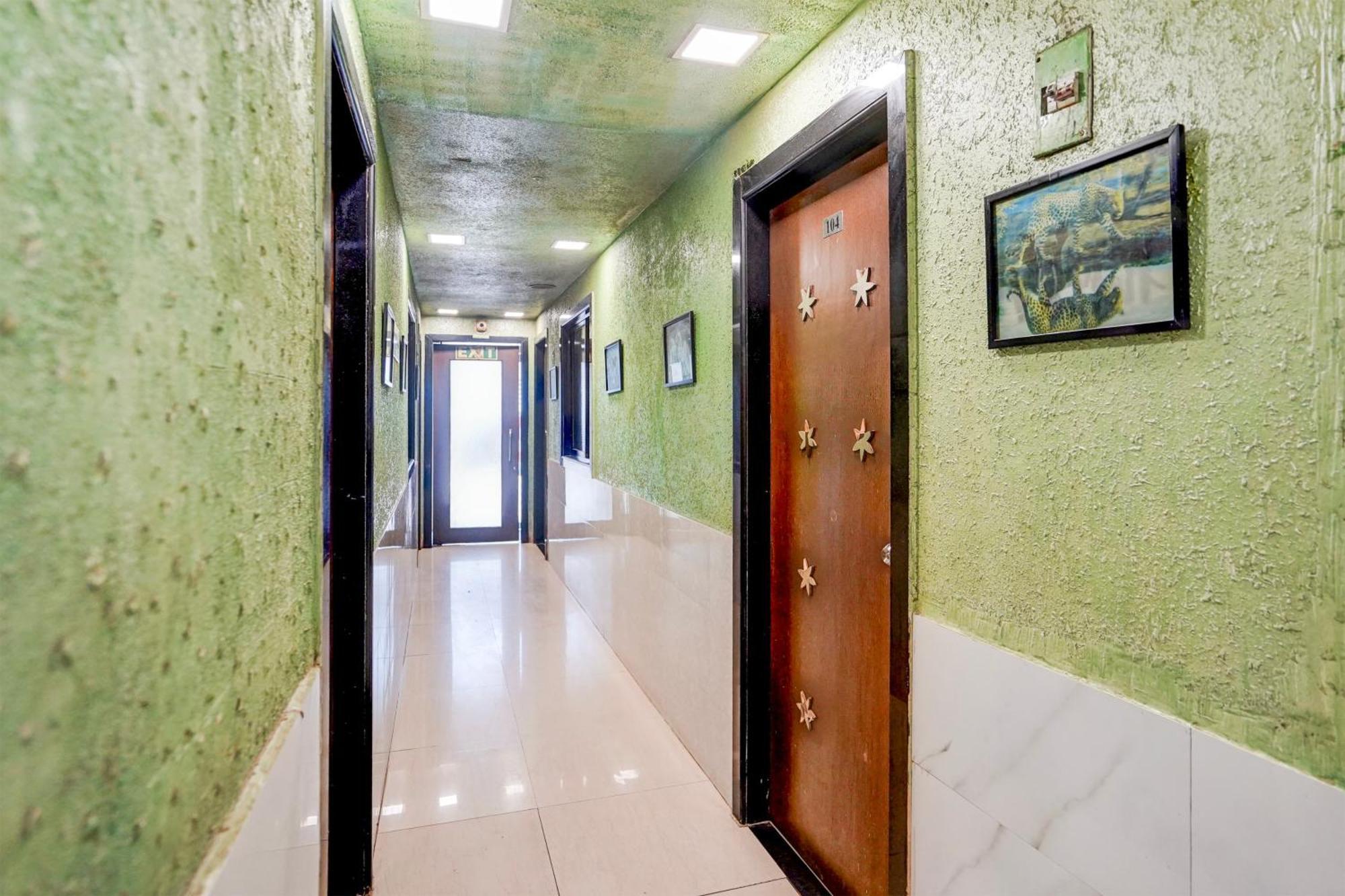 Hotel O The Om Sai Residency Mumbai Eksteriør bilde